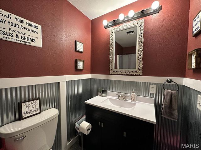 402 S Reserve Street, Rosebud, MO 63091