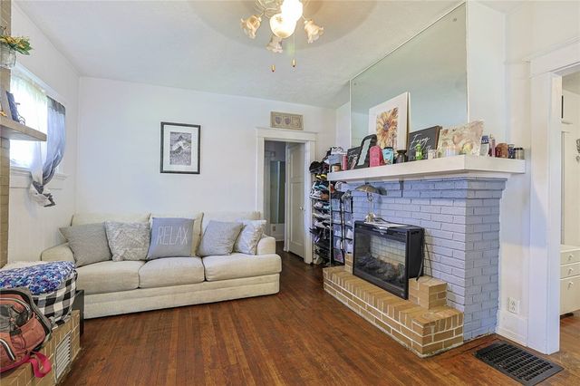 29 Barcelona, Dayton, OH 45404