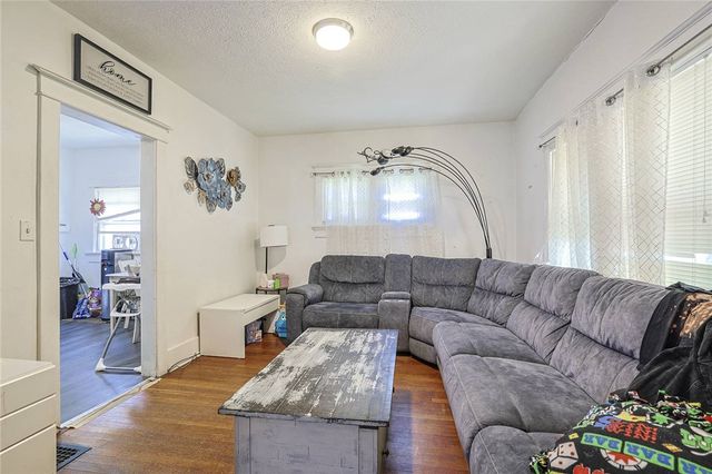 29 Barcelona, Dayton, OH 45404