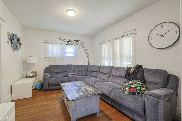 29 Barcelona, Dayton, OH 45404