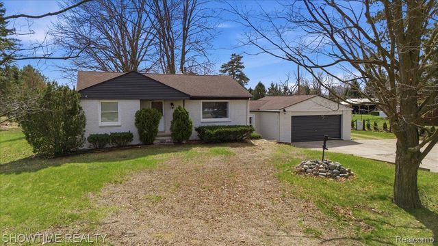 13912 22 Mile Road, Shelby Charter Township, MI 48315