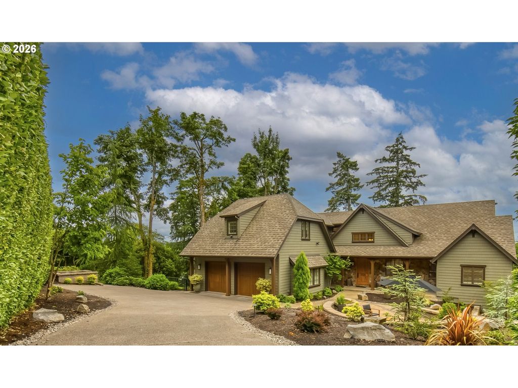 958 S VACUNA St, Portland, OR 97219