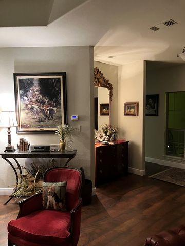 2109 Summit Crest Dr, Kerrville, TX 78028