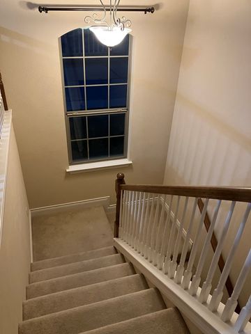 2109 Summit Crest Dr, Kerrville, TX 78028