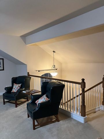 2109 Summit Crest Dr, Kerrville, TX 78028