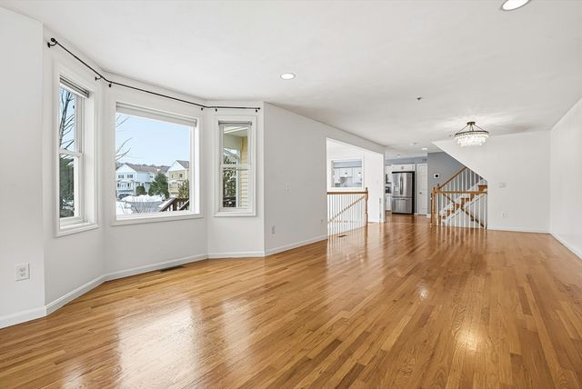 431 America Blvd 64D, Ashland, MA 01721