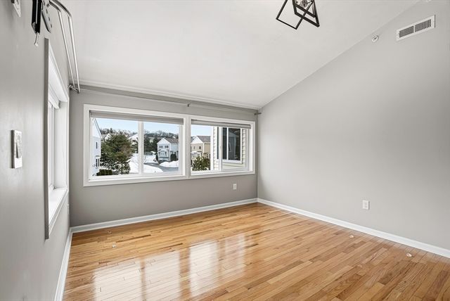 431 America Blvd 64D, Ashland, MA 01721