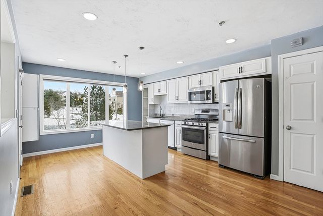 431 America Blvd 64D, Ashland, MA 01721