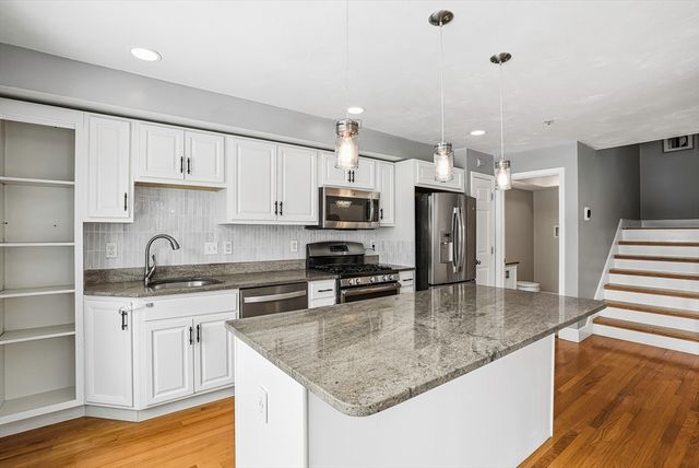 431 America Blvd 64D, Ashland, MA 01721