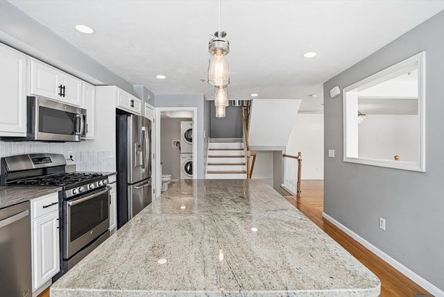 431 America Blvd 64D, Ashland, MA 01721