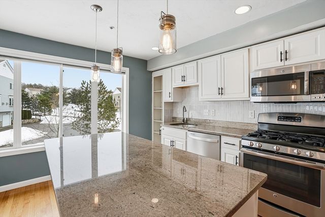 431 America Blvd 64D, Ashland, MA 01721