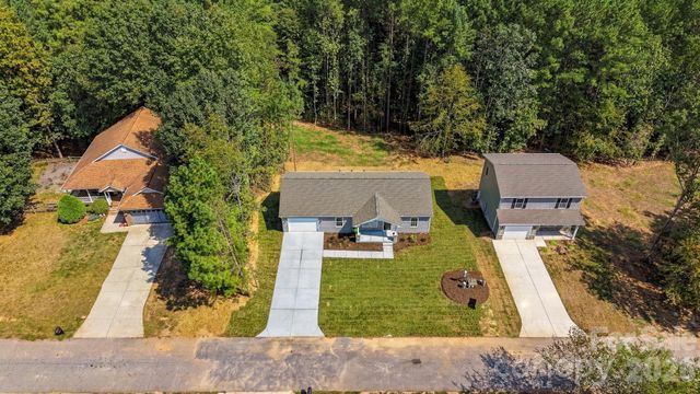 5110 Hanging Rock Court, Hickory, NC 28601