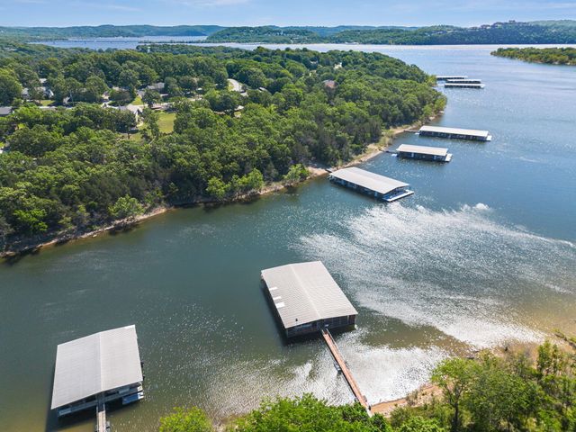252 Sleepy Hollow Drive, Kimberling City, MO 65686