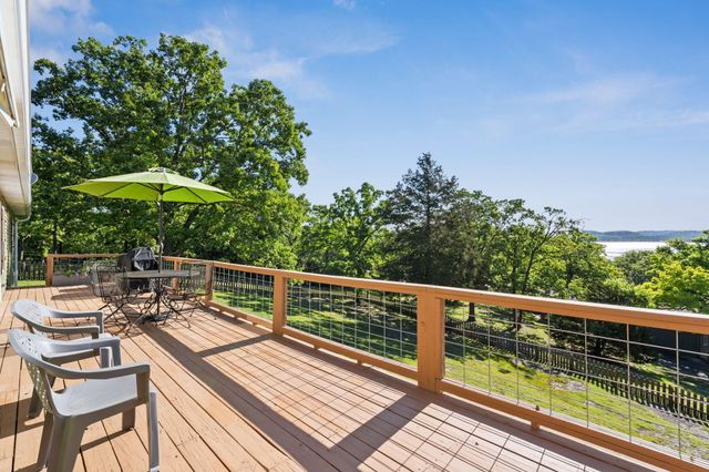 252 Sleepy Hollow Drive, Kimberling City, MO 65686