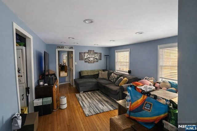 118 Darwin Avenue 30, Rutherford, NJ 07070