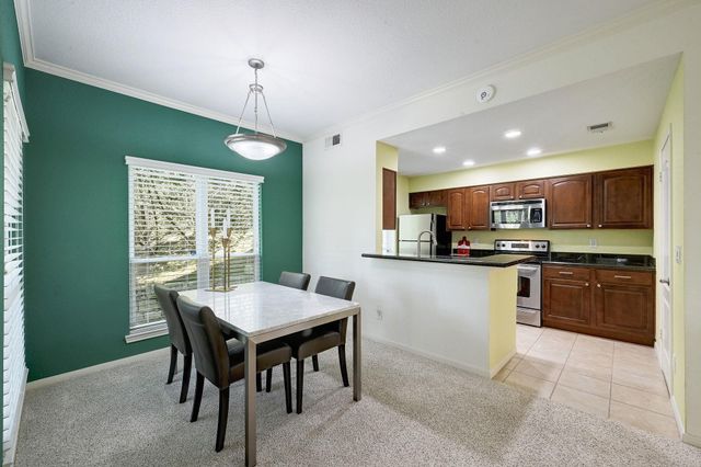 6000 Shepherd Mountain CV 1710, Austin, TX 78730