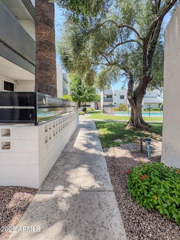 302 E Monte Vista -- A18, Phoenix, AZ 85004