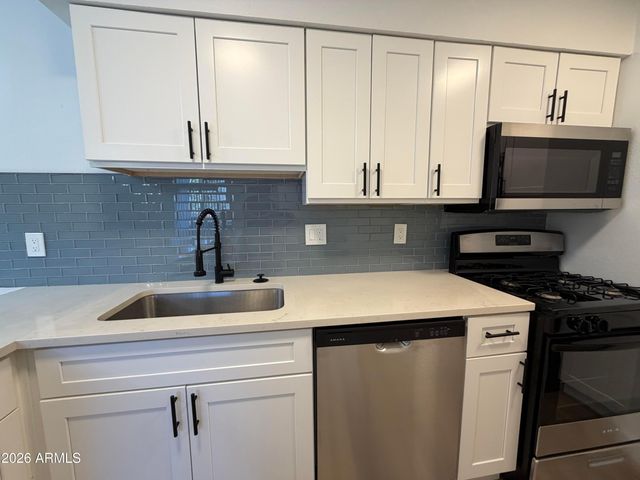 302 E Monte Vista -- A18, Phoenix, AZ 85004