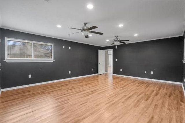 5102 Meadow Lane Lane, Dickinson, TX 77539