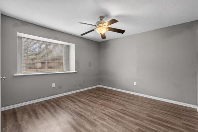 5102 Meadow Lane Lane, Dickinson, TX 77539