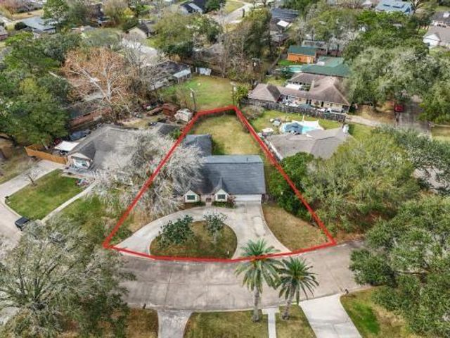 5102 Meadow Lane Lane, Dickinson, TX 77539