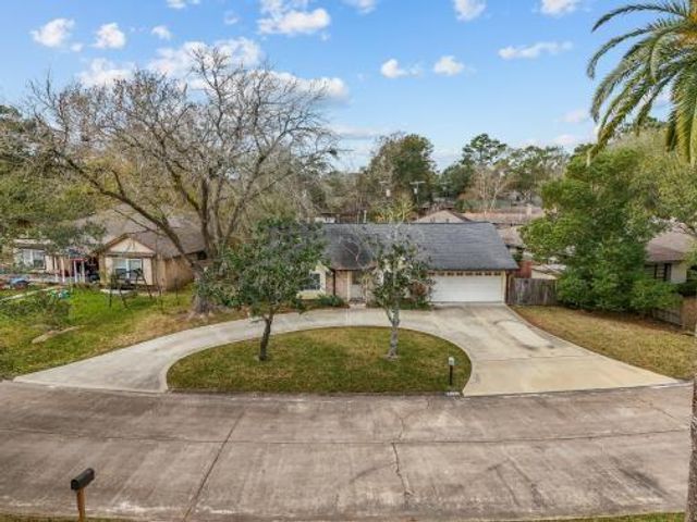 5102 Meadow Lane Lane, Dickinson, TX 77539