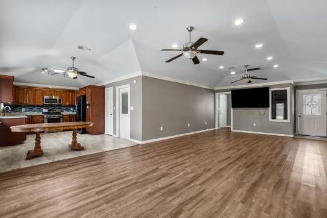 5102 Meadow Lane Lane, Dickinson, TX 77539