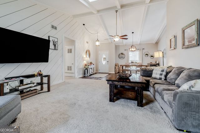 4 Dorchester Court, Savannah, GA 31406