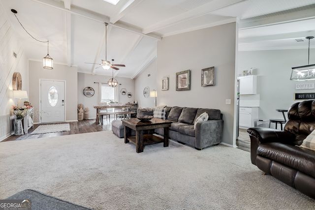 4 Dorchester Court, Savannah, GA 31406