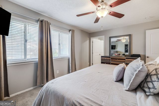 4 Dorchester Court, Savannah, GA 31406