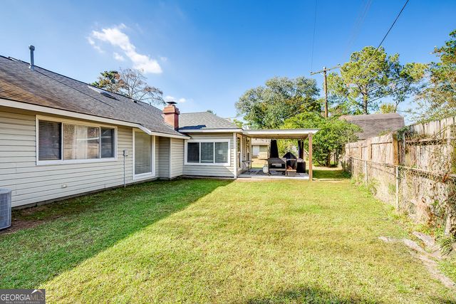 4 Dorchester Court, Savannah, GA 31406