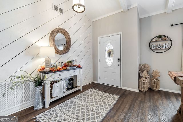 4 Dorchester Court, Savannah, GA 31406