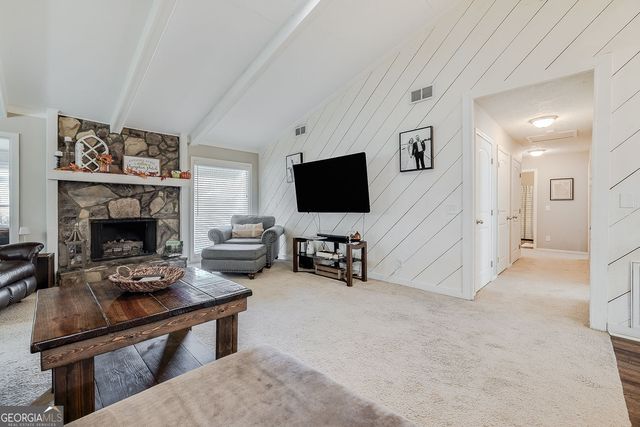 4 Dorchester Court, Savannah, GA 31406