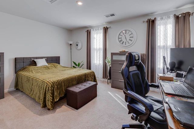 332 Maplestead Farms Court, Greenville, SC 29617