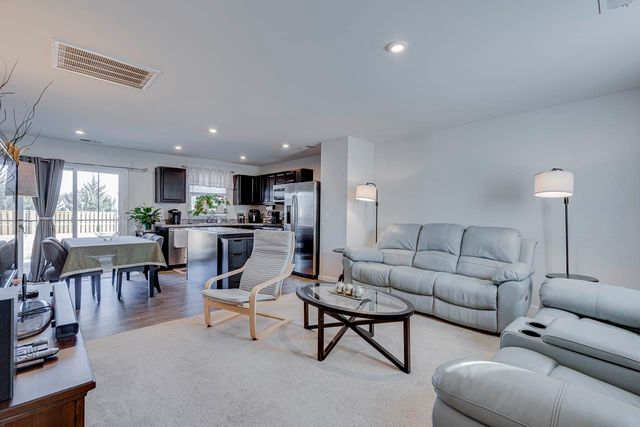 332 Maplestead Farms Court, Greenville, SC 29617