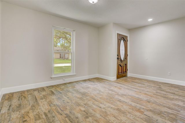 16706 Schooners Way, Friendswood, TX 77546