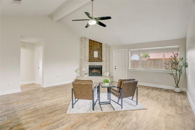 16706 Schooners Way, Friendswood, TX 77546