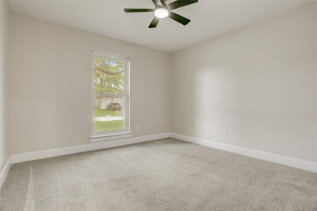 16706 Schooners Way, Friendswood, TX 77546