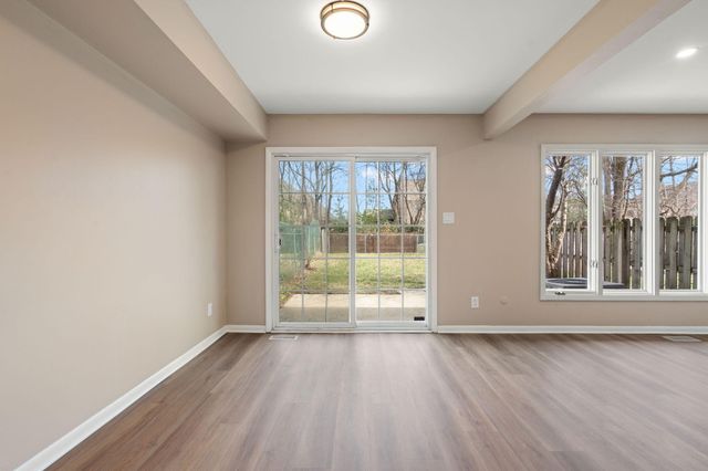 617 Wellington Drive, Dyer, IN 46311