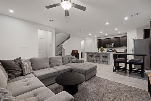 5801 Pleasanton PKWY, Pflugerville, TX 78660