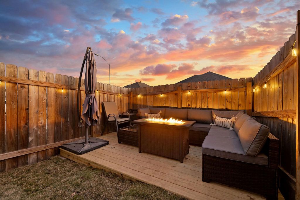 5801 Pleasanton PKWY, Pflugerville, TX 78660