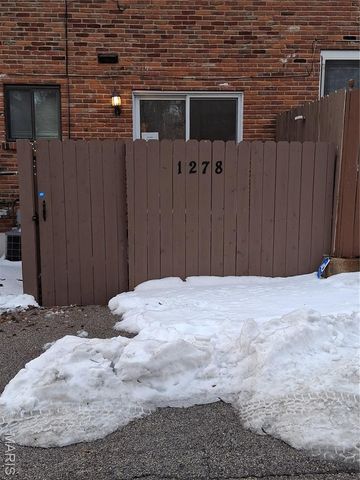 1278 North and South Road 1278, St Louis, MO 63130