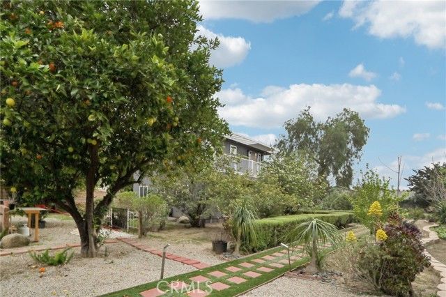 18320 Ingomar Street, Reseda (los Angeles), CA 91335