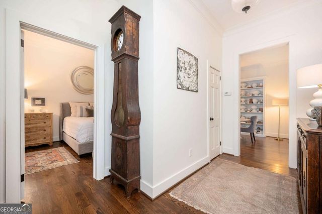 1657 Laurel Avenue NW, Atlanta, GA 30318