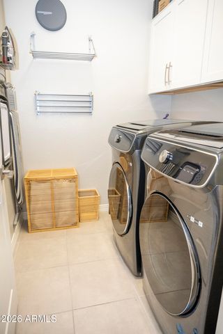 5011 E Greenway Street, Mesa, AZ 85205