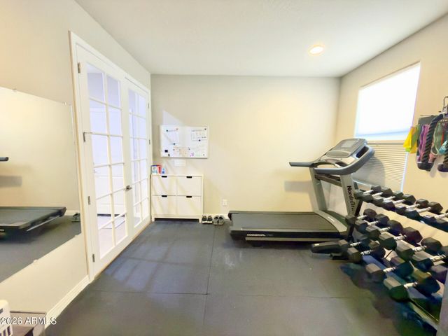 5011 E Greenway Street, Mesa, AZ 85205