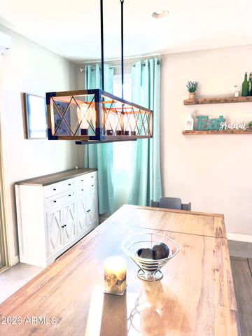 5011 E Greenway Street, Mesa, AZ 85205