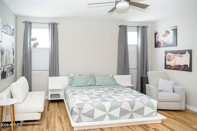 5011 E Greenway Street, Mesa, AZ 85205