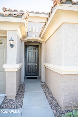 5011 E Greenway Street, Mesa, AZ 85205
