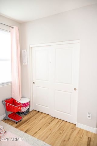 5011 E Greenway Street, Mesa, AZ 85205